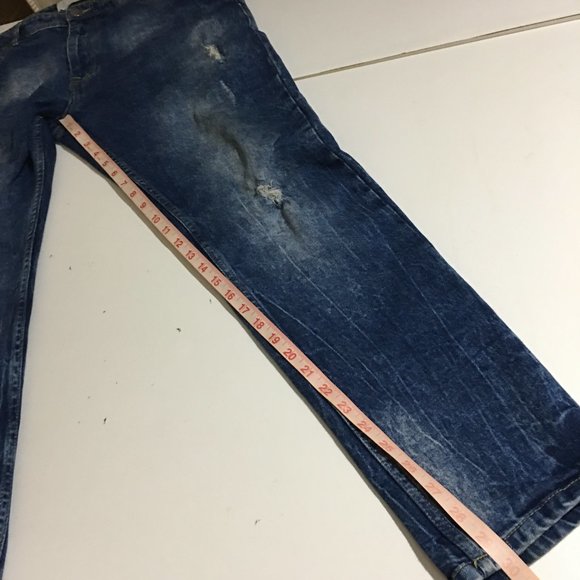 Jeanius Akademiks Mens Jeans Size 36x30 Distressed - Picture 9 of 10
